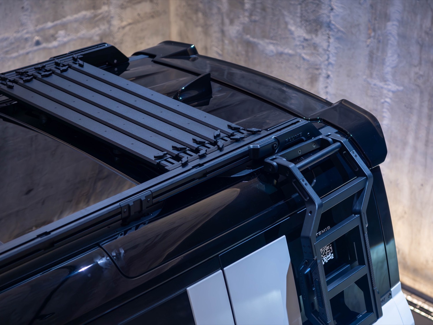 PLUMB Alu-Magnesium Sliding Roof Rack